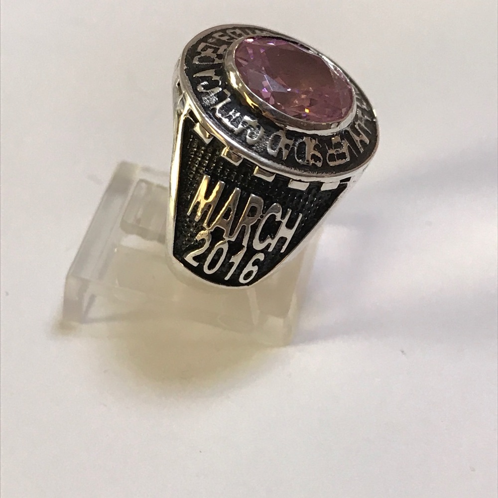 Sterling silver school ring - Picture 2 of 3
